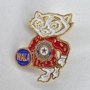 Wisconsin Badgers Bucky Badger American Legion WALA Collectible Pin